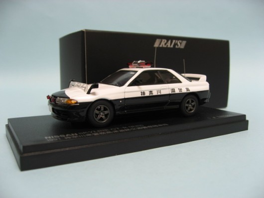 レイズ 日産 スカイライン GT-R (R32) パトカー 1991 神奈川県警察高速